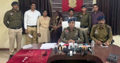 मानिकपुर चौकी पुलिस की तत्परता, 48 घंटे के भीतर चोरी का खुलासा, माल मशरुका बरामद, एडिशनल एस पी ने किया मामले का खुलासा