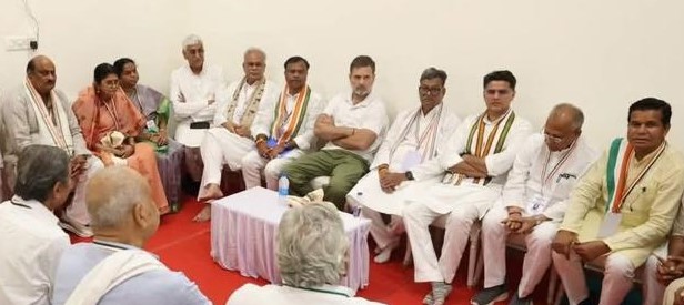 राहुल गांधी की छत्तीसगढ़ के वरिष्ठ नेताओं के साथ संगठनात्मक रणनीति पर हुई महत्वपूर्ण चर्चा