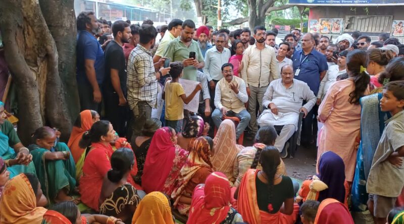 कोरबा बरबसपुर में आबकारी विभाग द्वारा नई शराब दुकान खोले जाने क़ो लेकर पूर जोर विरोध, पूर्व मंत्री जय सिंह अग्रवाल ने दिया समर्थन